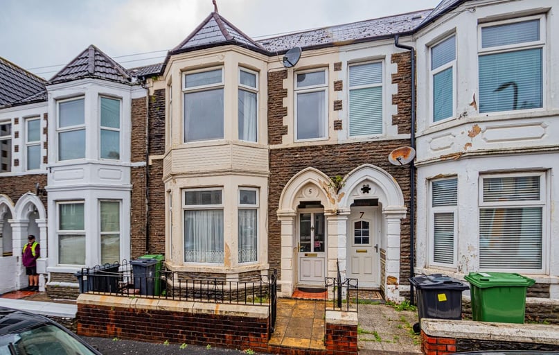 Malefant Street, Cathays, Cardiff - Image 1